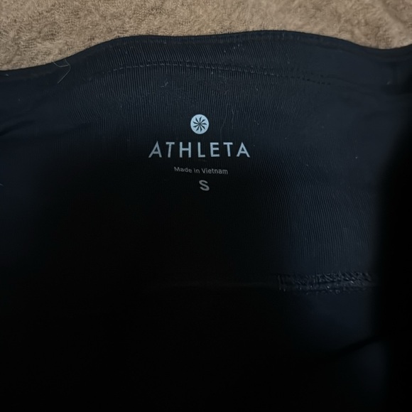 Athleta, black yoga pants - Picture 4 of 5